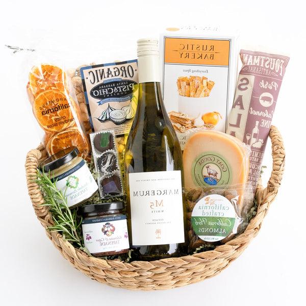 Wine & Hors D'oeuvres Basket
